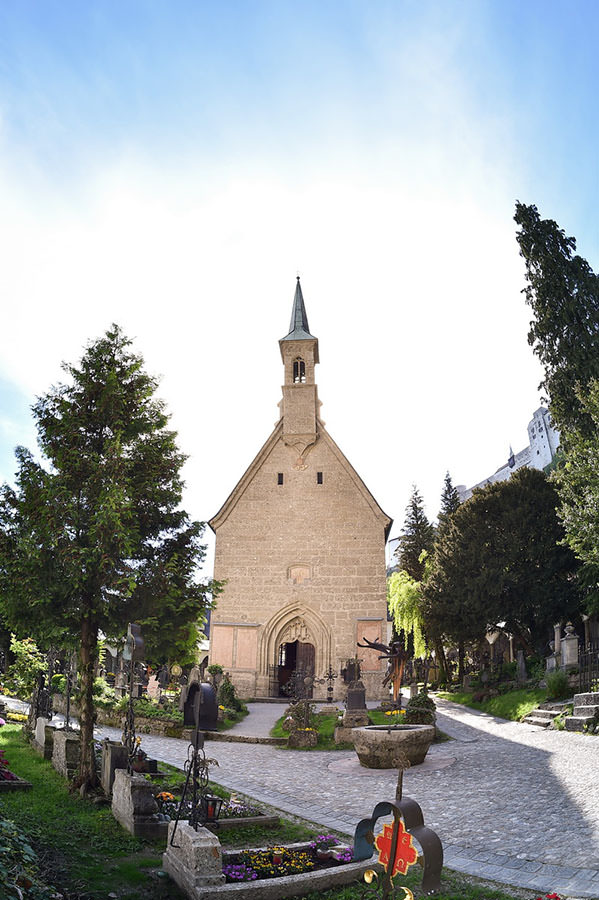 Sie möchten in Salzburg heiraten und Ihre Hochzeit feiern? Engagieren den erfahrenen Hochzeits Fotografen zum Festpreis in Salzburg und in ganz Österreich. Sie möchten in Salzburg heiraten und Ihre Hochzeit feiern? Engagieren den erfahrenen Hochzeits Fotografen zum Festpreis in Salzburg und in ganz Österreich.