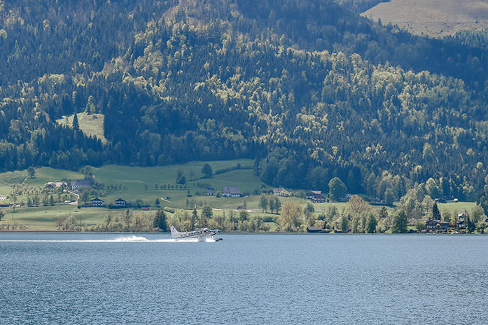 Ihr Hochzeitsfotograf macht mit Ihnen jedes spektakuläre Hochzeitsfotos, auch im Wasserflugzeug am Wolfgangsee! Ihr Hochzeitsfotograf macht mit Ihnen jedes spektakuläre Hochzeitsfotos, auch im Wasserflugzeug am Wolfgangsee!