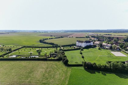 Traumhochzeit im Schloss - Hochzeitsfotograf im Schloss - 